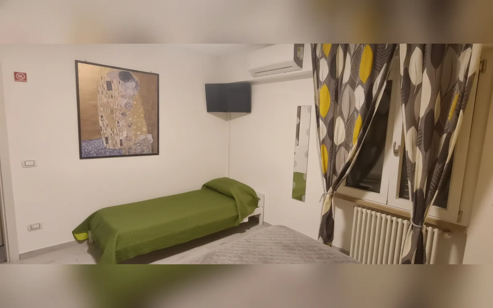 Camera con bagno privato — Casa Mia, Verona (foto 28)