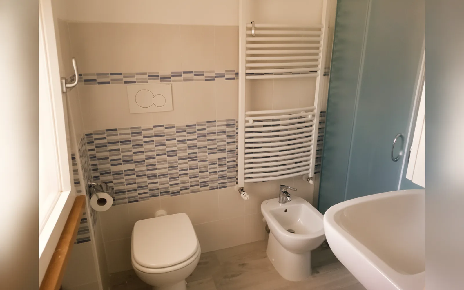 Camera con bagno privato — Casa Mia, Verona (foto 39)